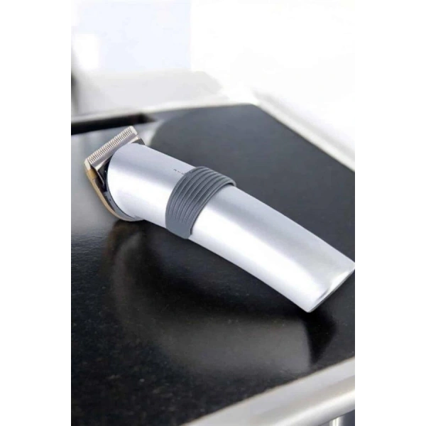 Erkeklere Özel Şarjlı Saç ve Sakal Kesme Tıraş Makinesi Seti