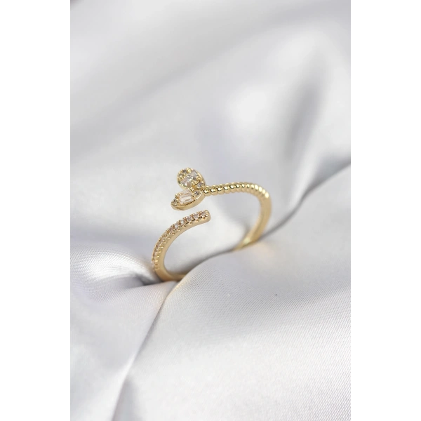 Gold Renk Pirinç Kuyruklu Kalp Model Kadın Yüzük