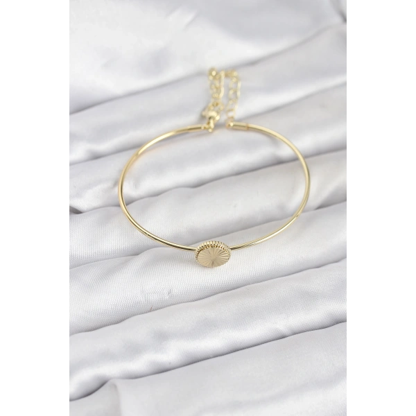 Gold Renk Pirinç Model Kadın Bileklik