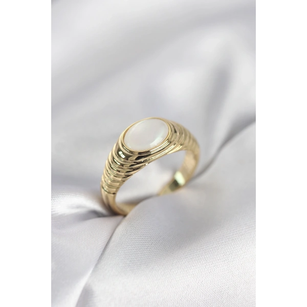 Gold Renk Vintage Model Kadın Yüzük