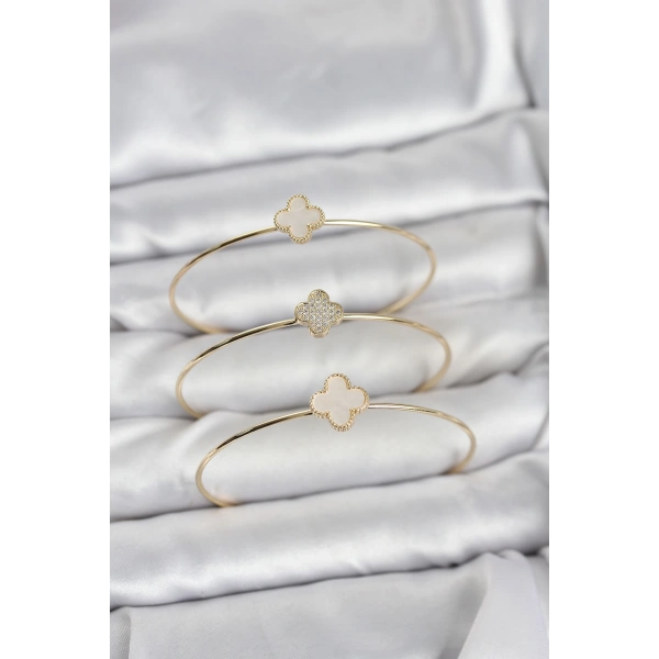 Gold Renk Yonca Model Zirkon Taşlı 3lü Kadın Bileklik Kombini