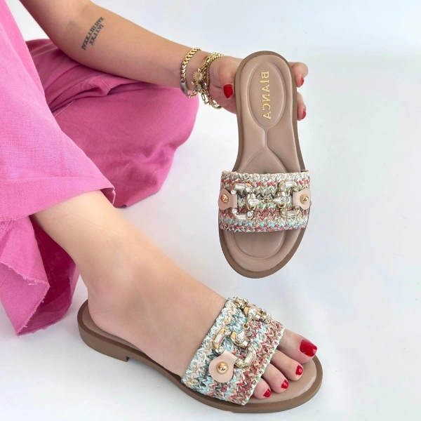 Gonne Renkli Hasır Dokuma Terlik