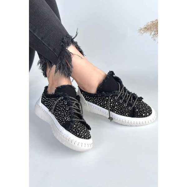 Guji Siyah Kot Bağcıklı Spor Ayakkabı