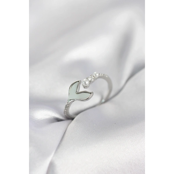 Gümüş Renk Balık Kuyruğu Model Kadın Yüzük