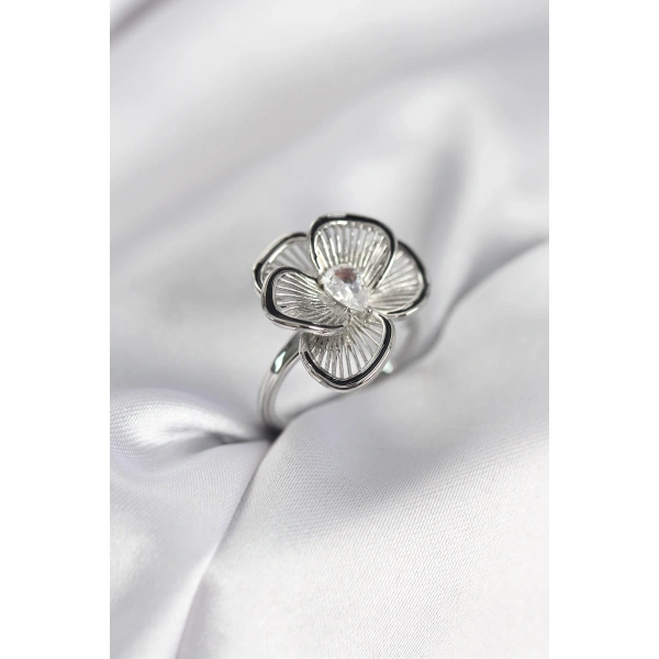 Gümüş Renk Çiçek Model Vintage Kadın Yüzük