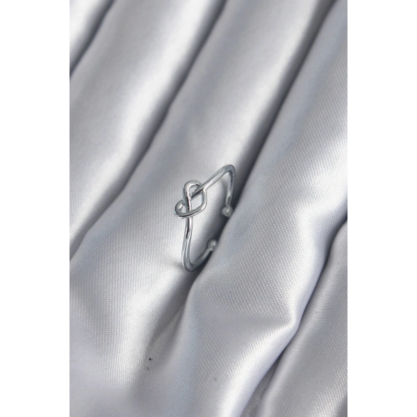 Gümüş Renk Düğüm Kalp Model Kadın Yüzük