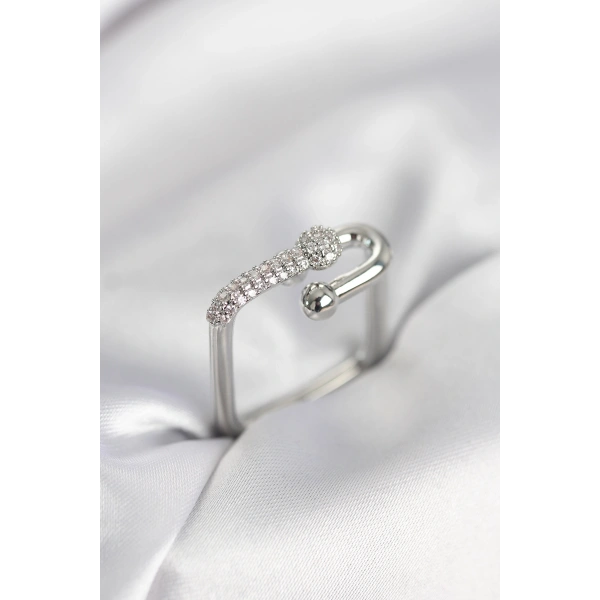 Gümüş Renk Zirkon Taşlı Tifani Model Kare Kadın Yüzük