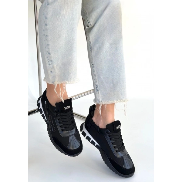 Huer Siyah Nubuk Bağcıklı Spor Ayakkabı