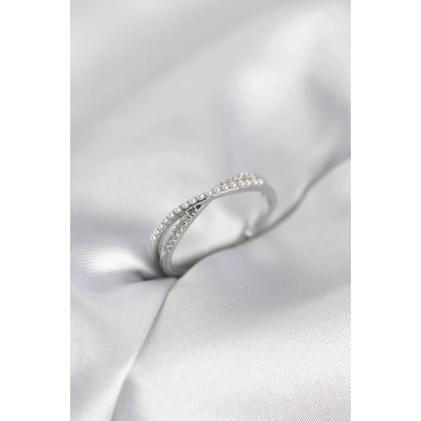 İncili ve Zirkon Taşlı Gümüş Renk Kadın Yüzük