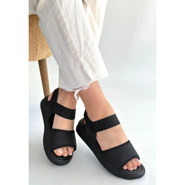 Jake Siyah Hasır Cilt Sandalet