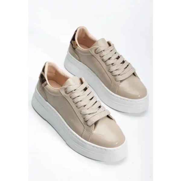 Jetan Bej Rugan Bağcıklı Spor Ayakkabı