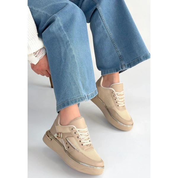 Junda Bej Cilt Bağcıklı Spor Ayakkabı