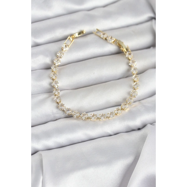 Kare Zirkon Taşlı Gold Renk Pirinç Su Yolu Kadın Bileklik