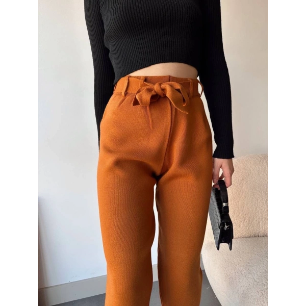 Kendinden kemerli triko pantolon camel