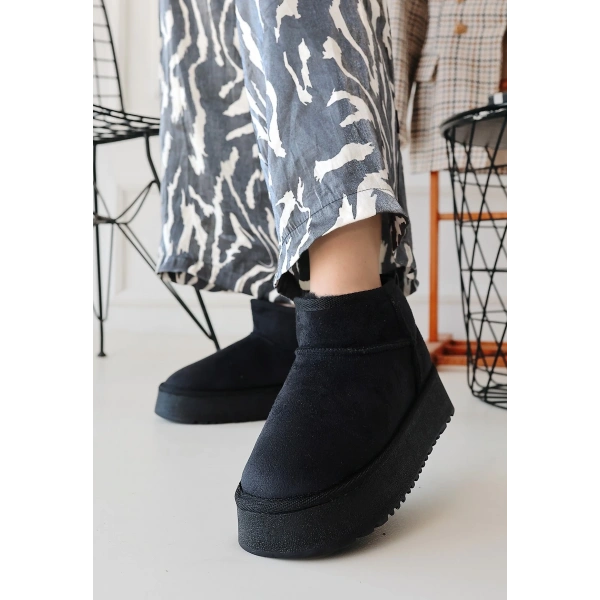 Linne Siyah Süet Bot