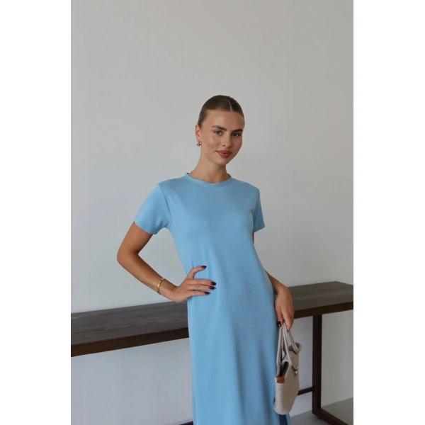 Modal yırtmaçlı elbise mavi pt