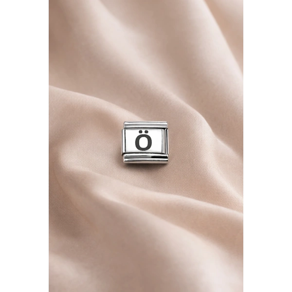 Nomination Uyumlu Harf Charm “Ö” – Çelik Bileklik Aksesuarı, Kişiye Özel Harf Modülü