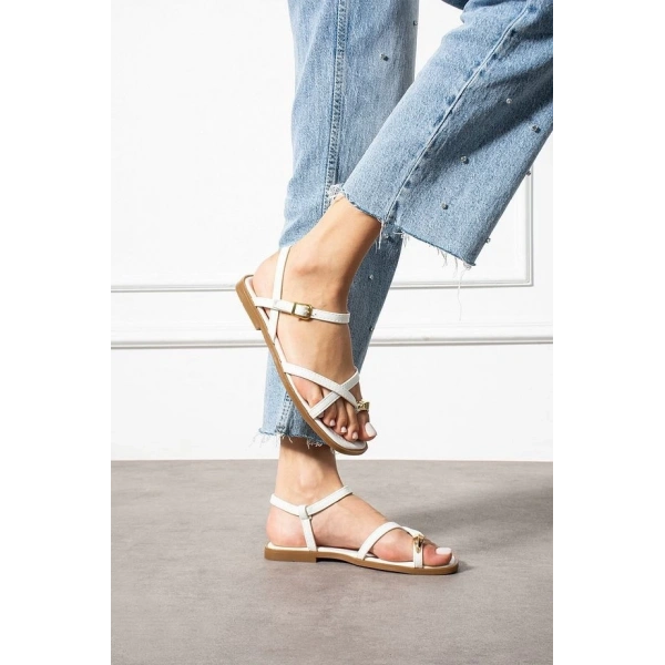 Nordi Beyaz Cilt Kemerli Sandalet