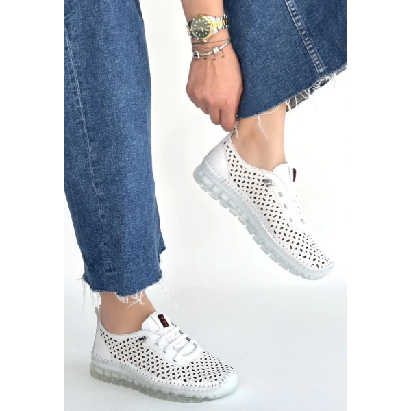 Otja Beyaz Deri Lazerli Bağcıklı Spor Ayakkabı