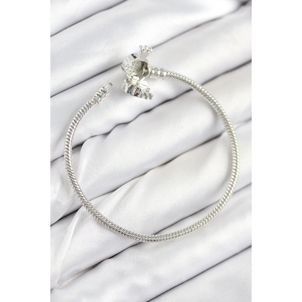 Pirinç Charm Zirkon Taşlı Taç Model Gümüş Renk Kadın Bileklik