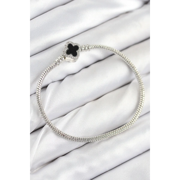 Pirinç Charm Zirkon Taşlı Yonca Model Gümüş Renk Kadın Bileklik