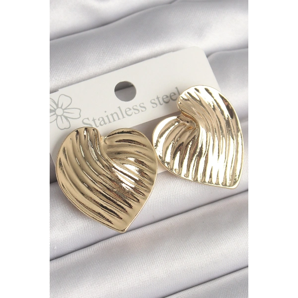 Pirinç Gold Renk İşlemeli Plaka Kalp Model Kadın Küpe