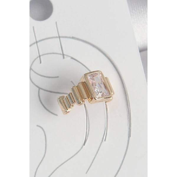 Pirinç Gold Renk Kare Zirkon Taşlı Kadın Kıkırdak Küpe