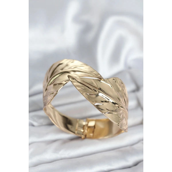 Pirinç Gold Renk Yaprak Model Kadın Bileklik