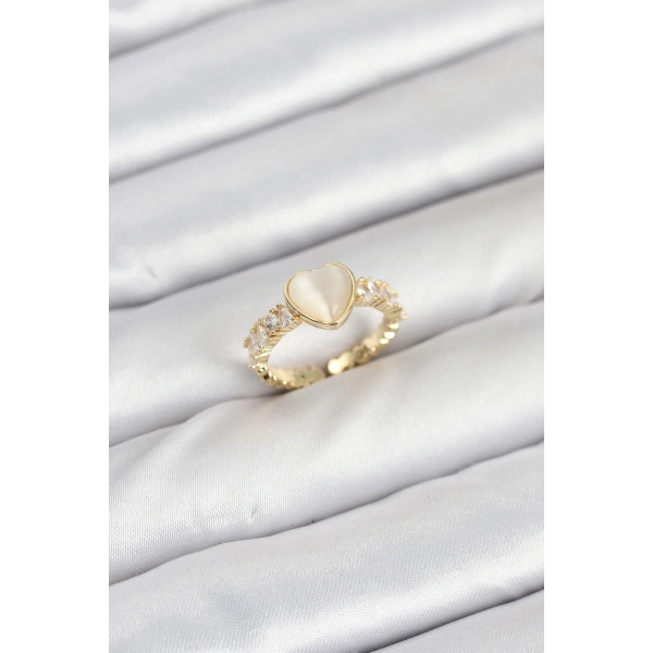 Pirinç Gold Renk Zirkon Taşlı Kalpli Kadın Yüzük