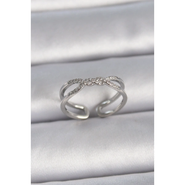 Pirinç Gümüş Renk Ayarlanabilir Zirkon Taşlı Sarmal Model Kadın Yüzük