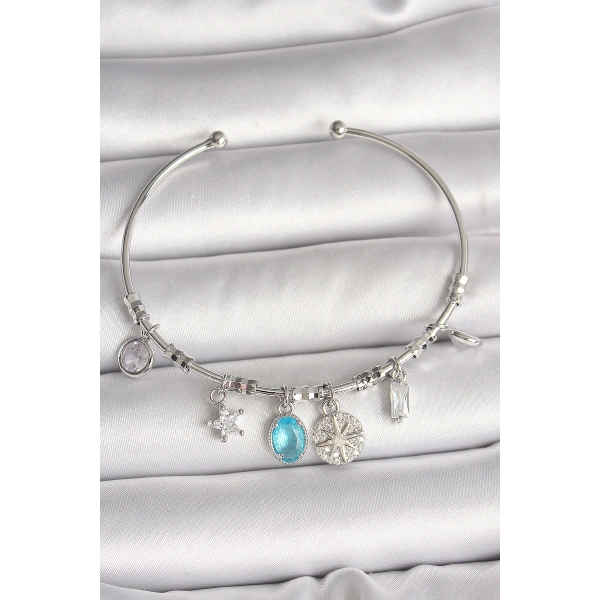 Pirinç Gümüş Renk Sallantı Pusula Figür Kalp Detay Charm Kadın Bileklik