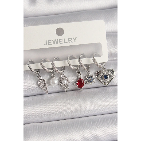 Pirinç Gümüş Renk Sallantı Zirkon Taşlı Fatma Ana El Figür Kadın Küpe Seti