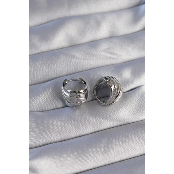 Pirinç Gümüş Renk Tırtıklı Minimal Bombeli Tasarım Küpe