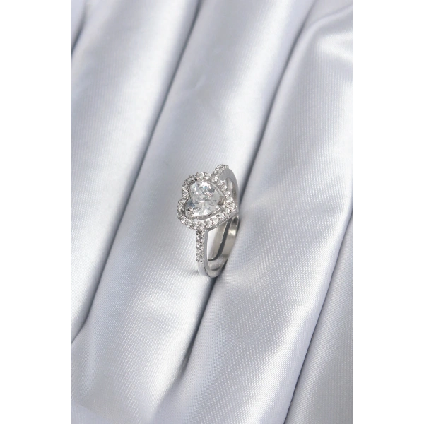 Pirinç Gümüş Renk Zirkon Taşlı Kalp Charm Model Kadın Yüzük