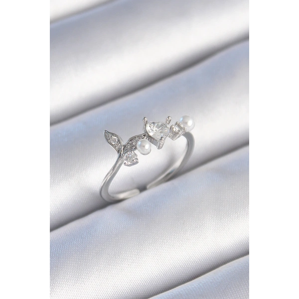 Pirinç Gümüş Renk Zirkon Taşlı Kalp Yaprak Model İnci Detay Kadın Yüzük