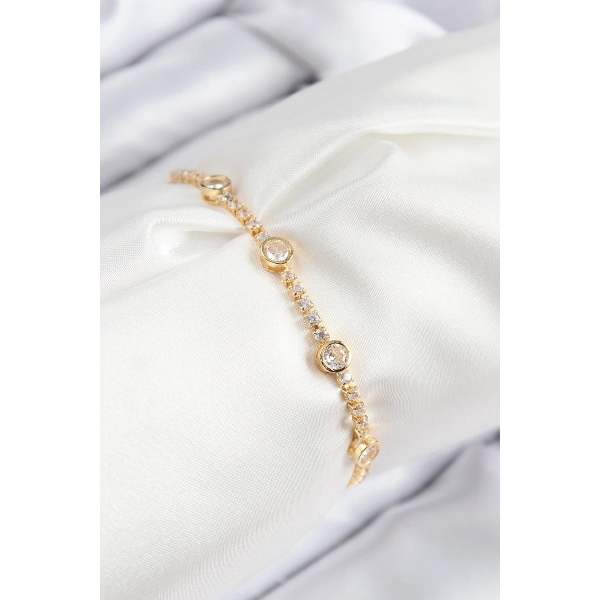 Pirinç Zirkon Taşlı Daire Model Gold Renk Asansörlü Kadın Bileklik