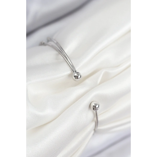 Pirinç Zirkon Taşlı Pırlanta Model Gümüş Renk Kadın Bileklik