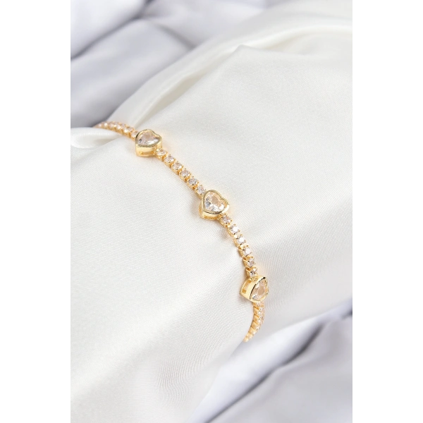 Pirinç Zirkon Taşlı Sıralı Kalp Model Gold Renk Kadın Bileklik