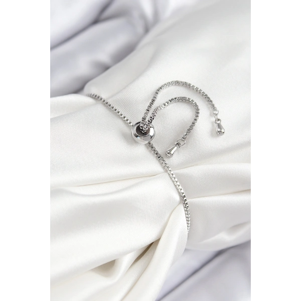 Pirinç Zirkon Taşlı Sıralı Ok Model Gümüş Renk Asansörlü Kadın Bileklik