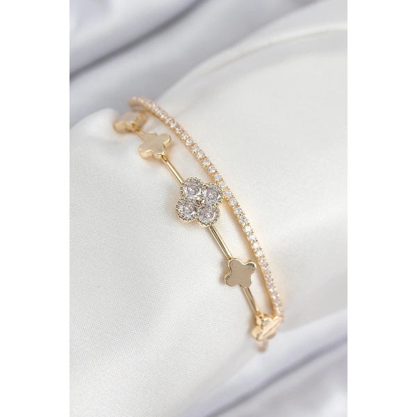 Pirinç Zirkon Taşlı Yonca Model Gold Renk Kadın Bileklik