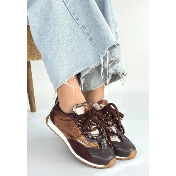 Reat Kahverengi Cilt Bağcıklı  Paraşüt Detaylı Spor Ayakkabı