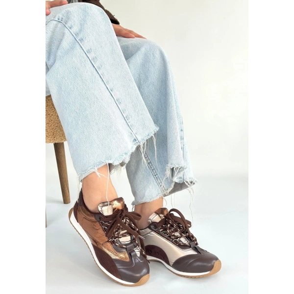 Reat Kahverengi Cilt Bağcıklı  Paraşüt Detaylı Spor Ayakkabı