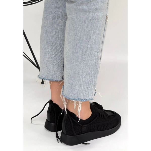 Renji Siyah Triko Bağcıklı Spor Ayakkabı