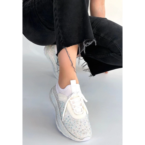 Rimay Beyaz Cilt Boncuk İşlemeli Spor Ayakkabı