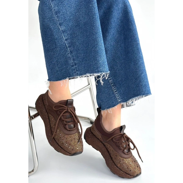 Rimay Kahverengi Cilt Boncuk İşlemeli Spor Ayakkabı