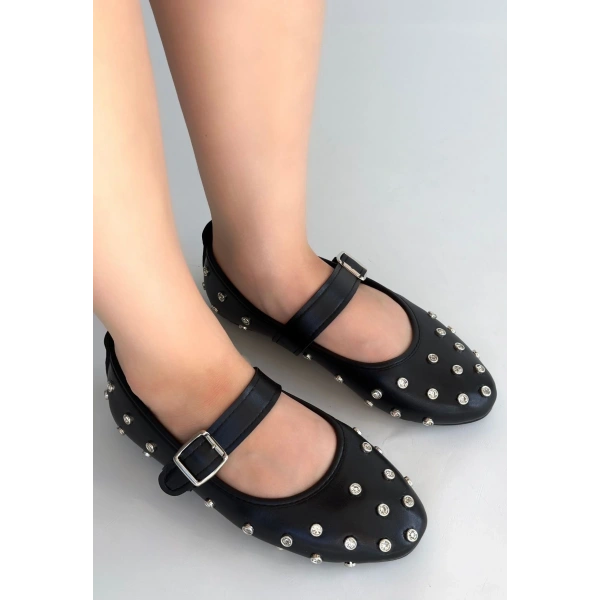 Ritta Siyah Cilt Kemerli Babet Ayakkabı