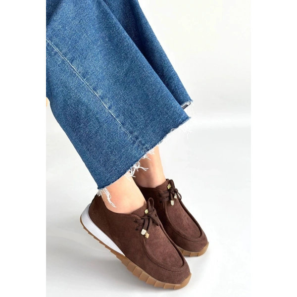 Sier Kahverengi Süet Bağcıklı Spor Ayakkabı