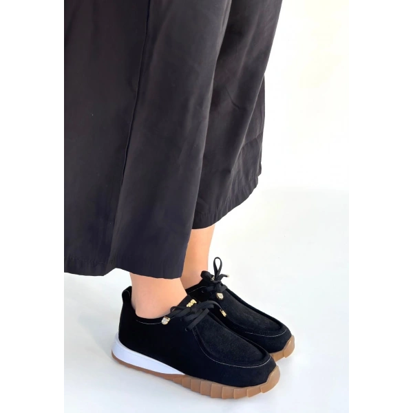 Sier Siyah Süet Bağcıklı Spor Ayakkabı