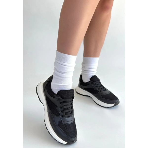 Slar Siyah Cilt Bağcıklı Spor Ayakkabı