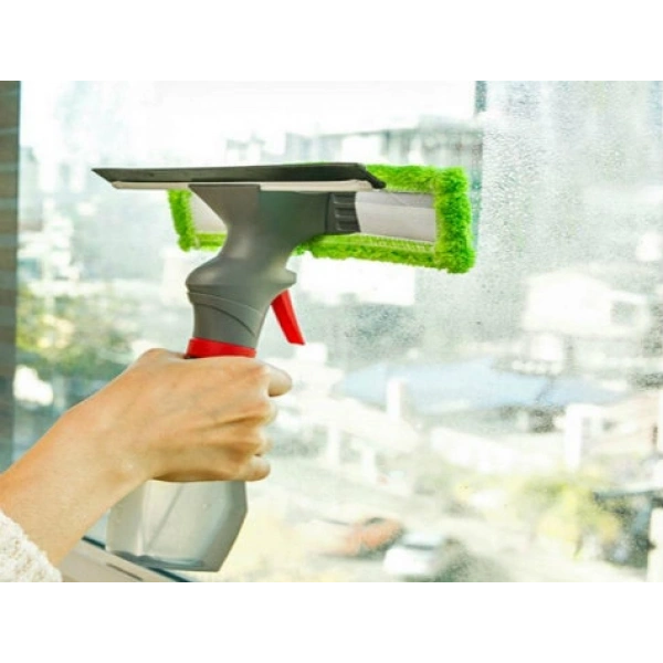 Spreyli Su Hazneli Mikro fiber Cam Silme Mopu